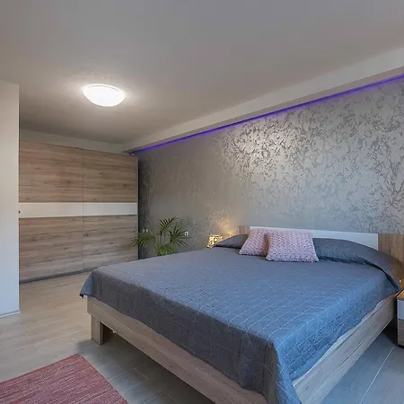 Gostinjska kuća Tre Marie 3*